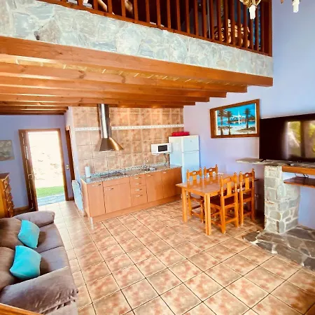Els Ocells Apartment
